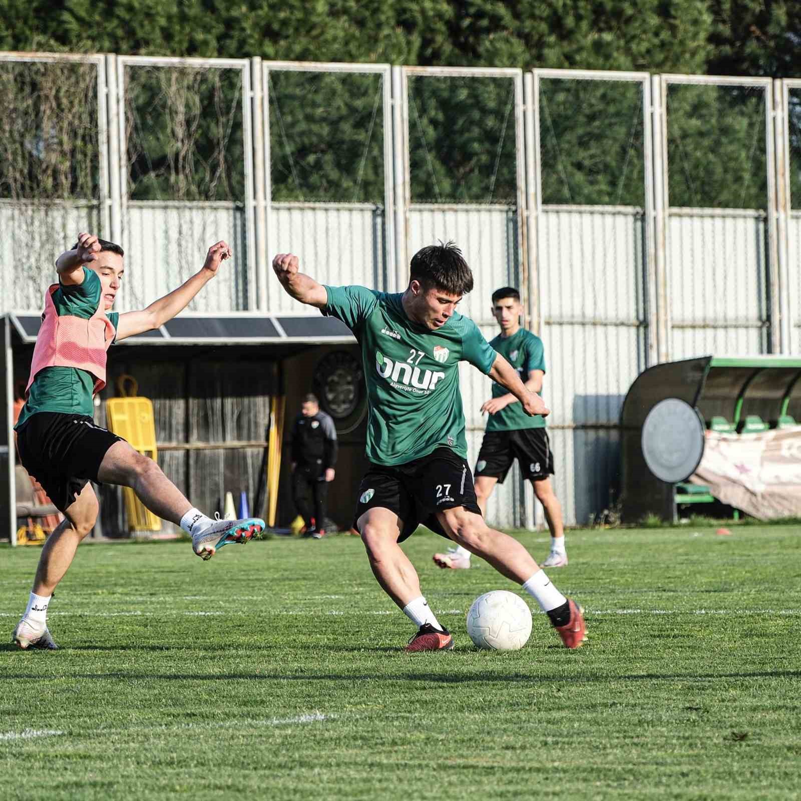 Bursaspor’da 1461 Trabzon maçı hazırlıkları başladı