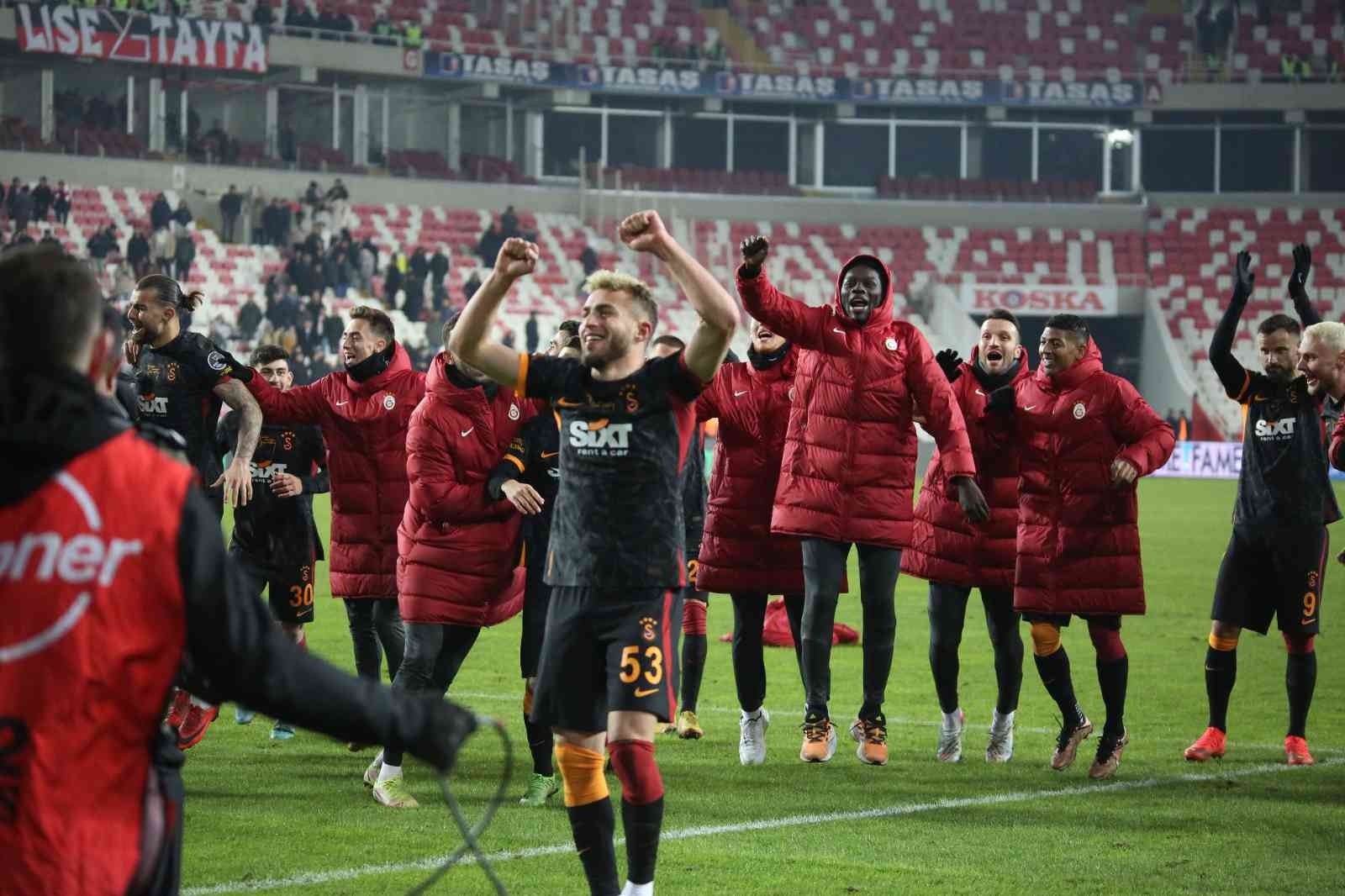 Galatasaray’dan maç sonu büyük sevinç