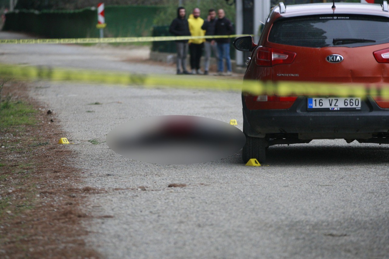 Bursa’da 4 kişinin öldürüldüğü cinayetin güvenlik kamera kayıtları ortaya çıktı