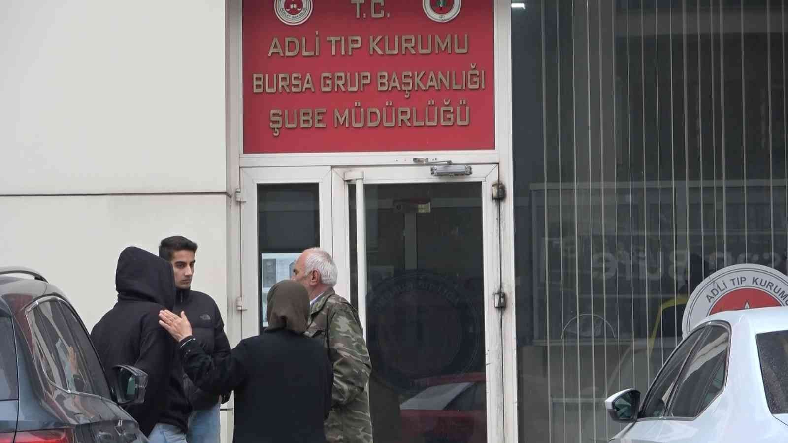 Bursa’da gözleri önünde annesi öldürülen kız, İHA’ya konuştu