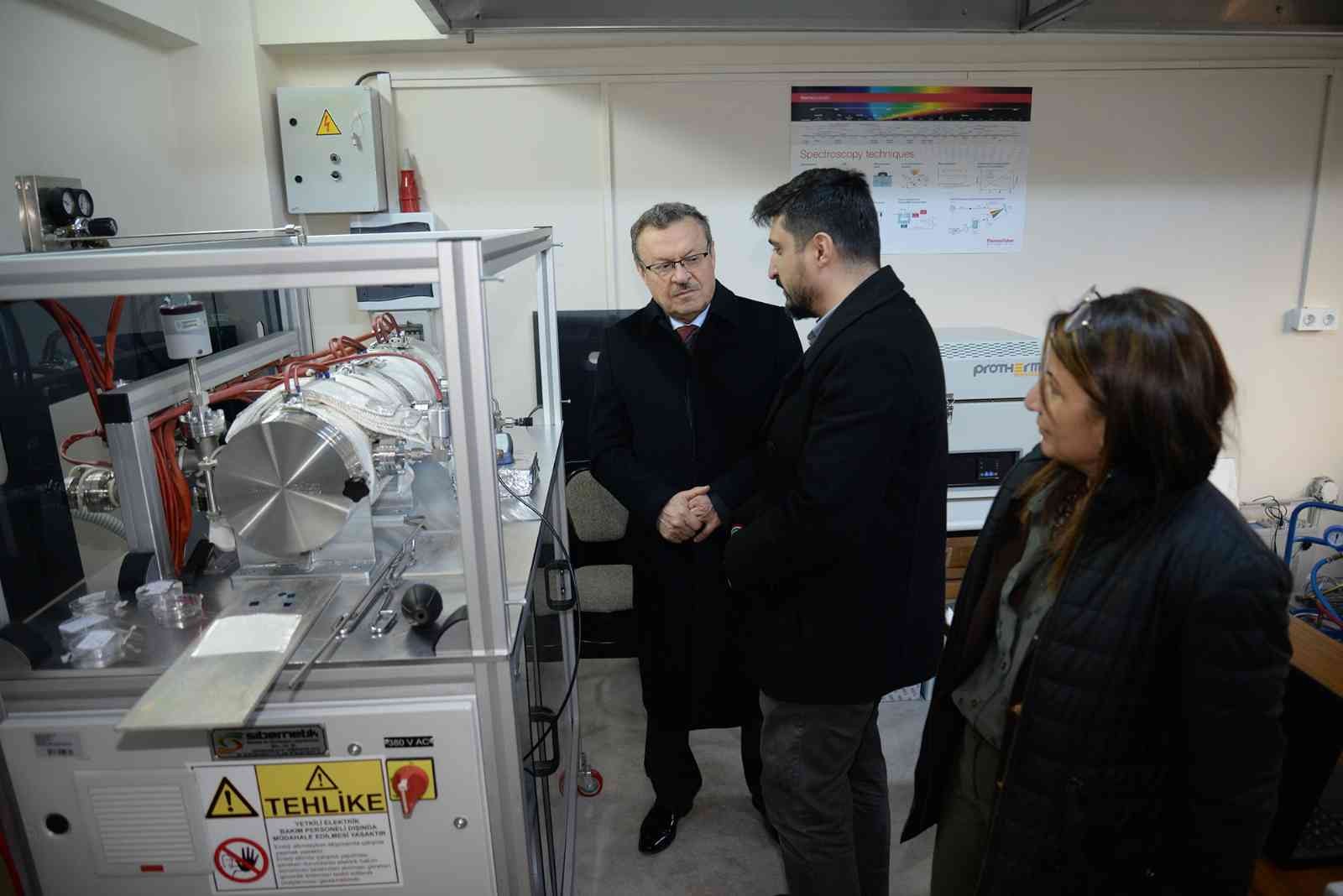 Uludağ Üniversitesi’nde modern laboratuvarlarda güçlü bilimsel çalışmalara imza atılıyor