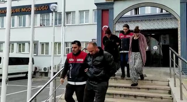 Eskişehir’den Bursa’ya hırsızlık için geldiler: Şehirlerarası hırsızlık kamerada