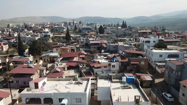 Depremin en büyük yıkımı yaşattığı Hatay'ın Kavalcık Mahallesi'nde hiçbir bina hasar almadı