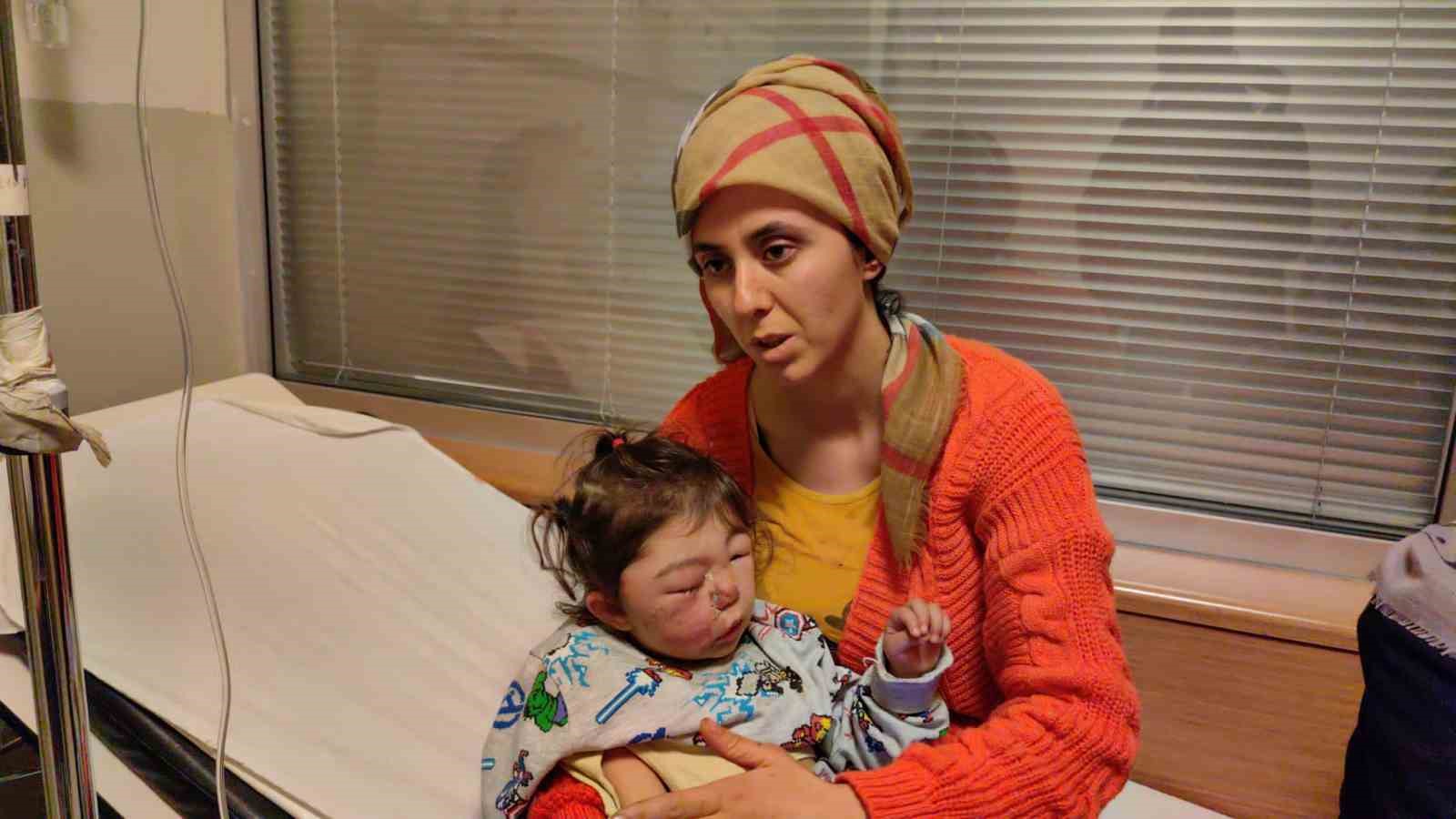 Gaziantep’te enkazdan kurtarılan anne ve 2 çocuğu Bursa’da tedavi altına alındı