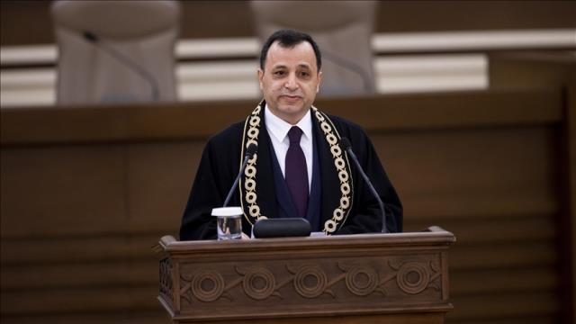 Son Dakika: Anayasa Mahkemesi genel kurulundaki oylamada Zühtü Arslan yeniden başkan seçildi