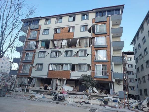 Hatay Belediye Başkanı Savaş'ın depremler sonrası verdiği talimat 'pes artık' dedirtti