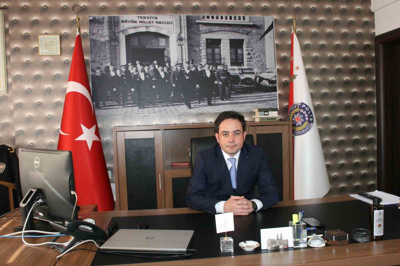 Karacabey İlçe Emniyet Müdürü Özdemir göreve başladı