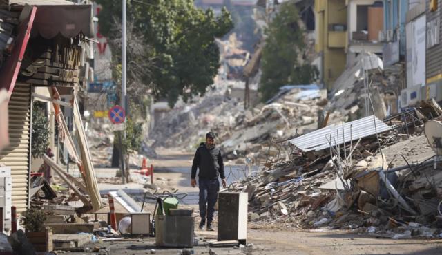 43 bin 556 kişinin hayatını kaybettiği deprem bölgesi beşik gibi! 8 bin 550 artçı meydana geldi