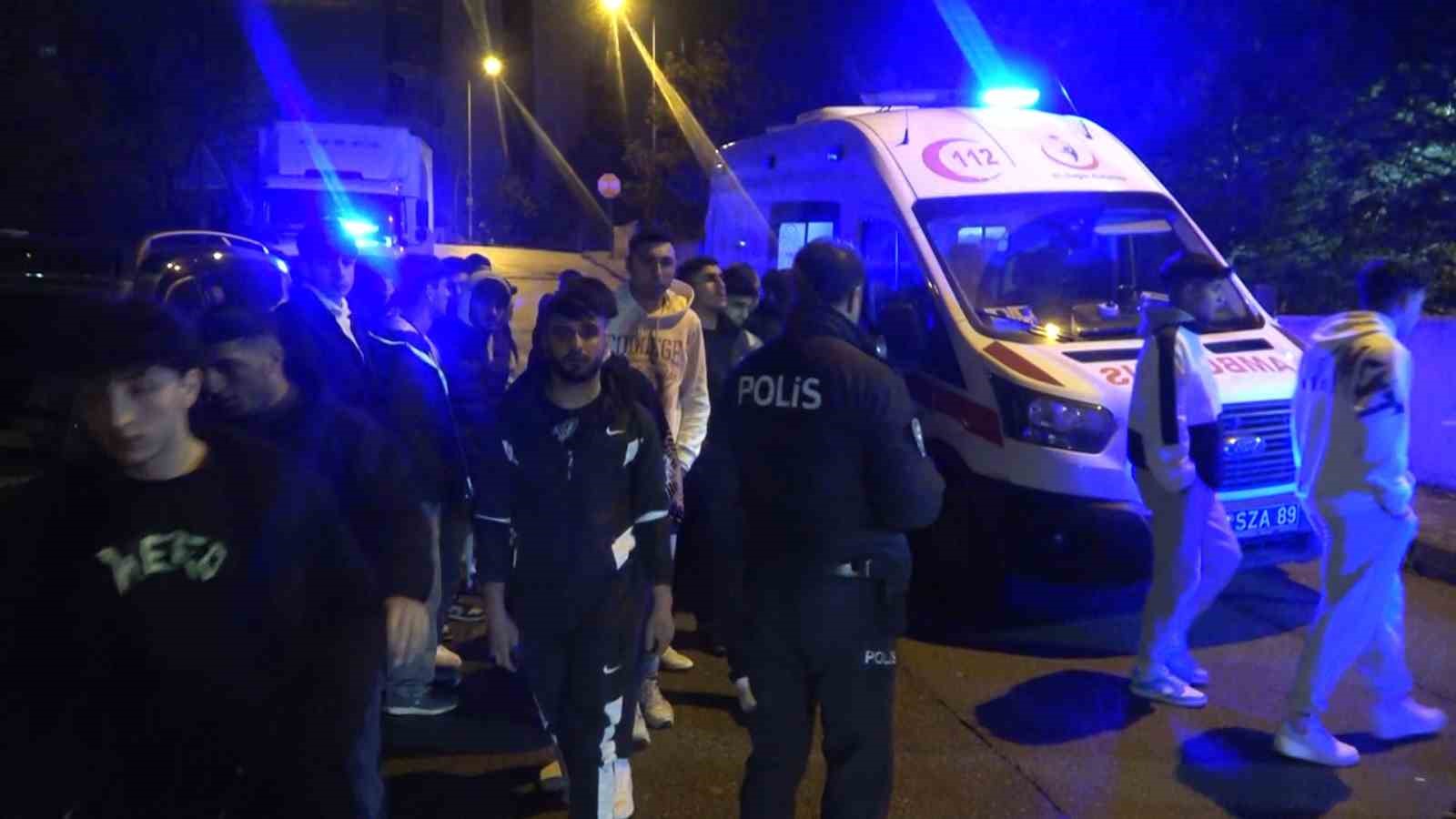 Bursa’da alacak verecek kavgasında bıçaklar konuştu : 2 yaralı