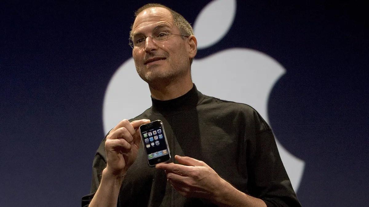 12 yıl sonra Steve Jobs için kaleme alınıyor... 11 Nisan'da yayınlanması bekleniyor
