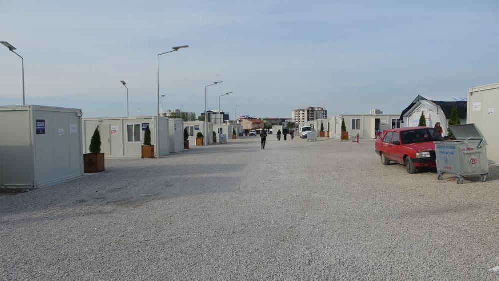 Malatya’da 23 bin depremzede konteyner kentlere yerleştirildi
