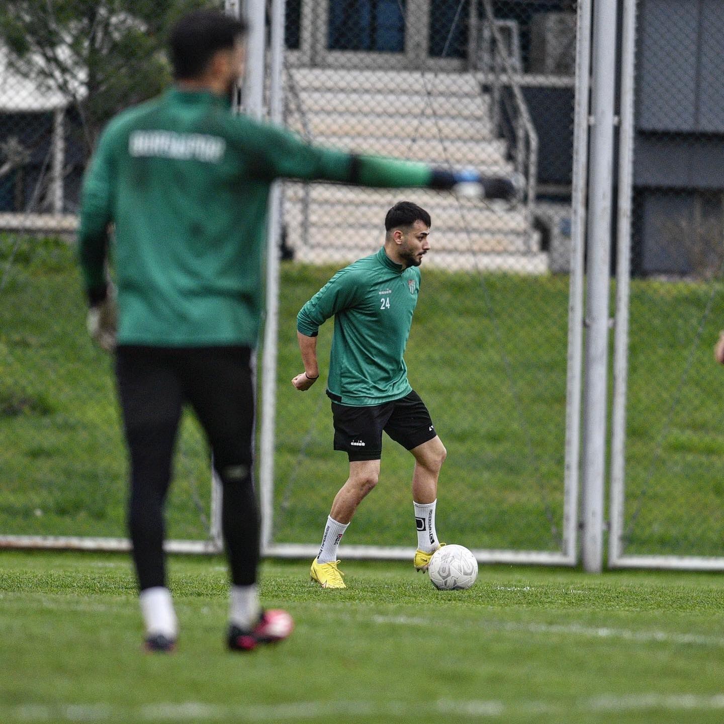 Bursaspor’da 24Erzincanspor maçı hazırlıkları sürüyor