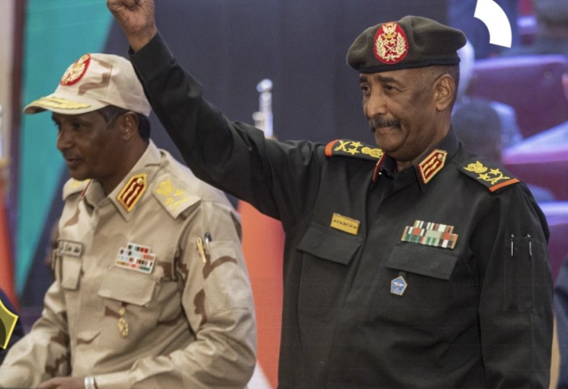 Sudan'da sıcak çatışmalar can almaya devam ediyor! Ordu Komutanı Burhan, HDK'yi feshetme kararı aldı