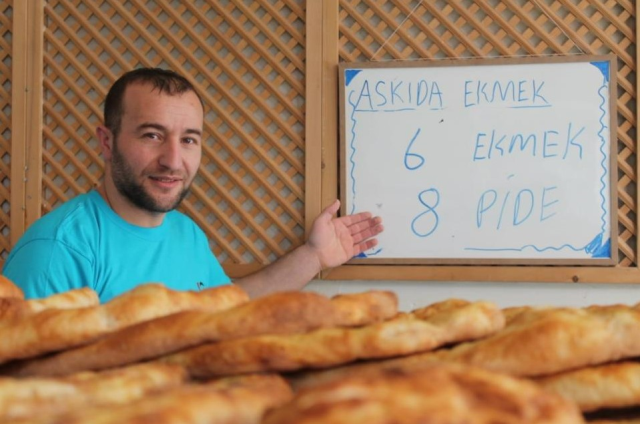 Türkiye'de bir ilk! Askıda ekmeğin ardından askıda et uygulaması başladı