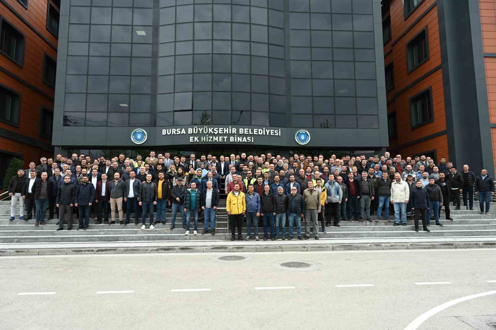 Bursa Büyükşehir ailesi bayramlaştı