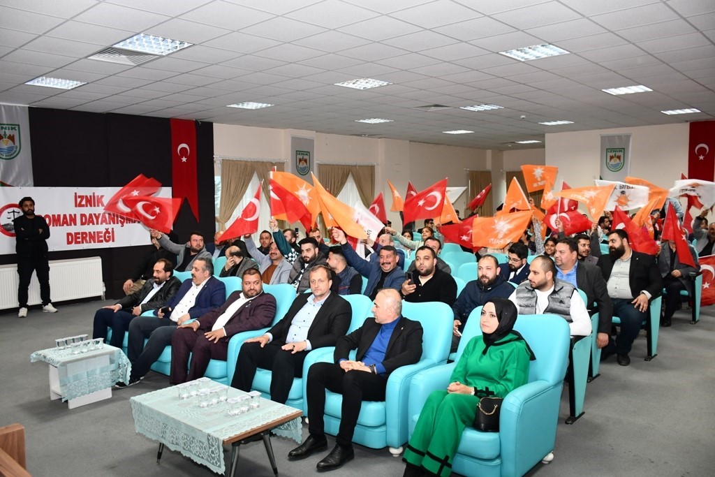 Roman Dernekleri Erdoğan’a desteklerini İznik’ten ilan ettiler