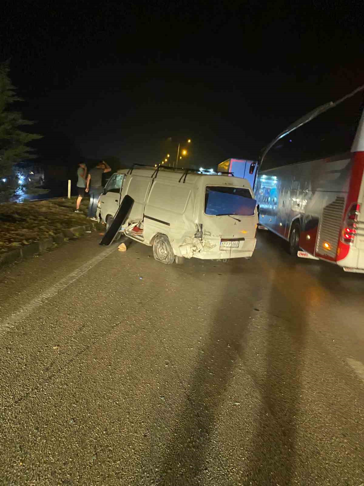 Bursa’da peş peşe trafik kazası : 7 yaralı