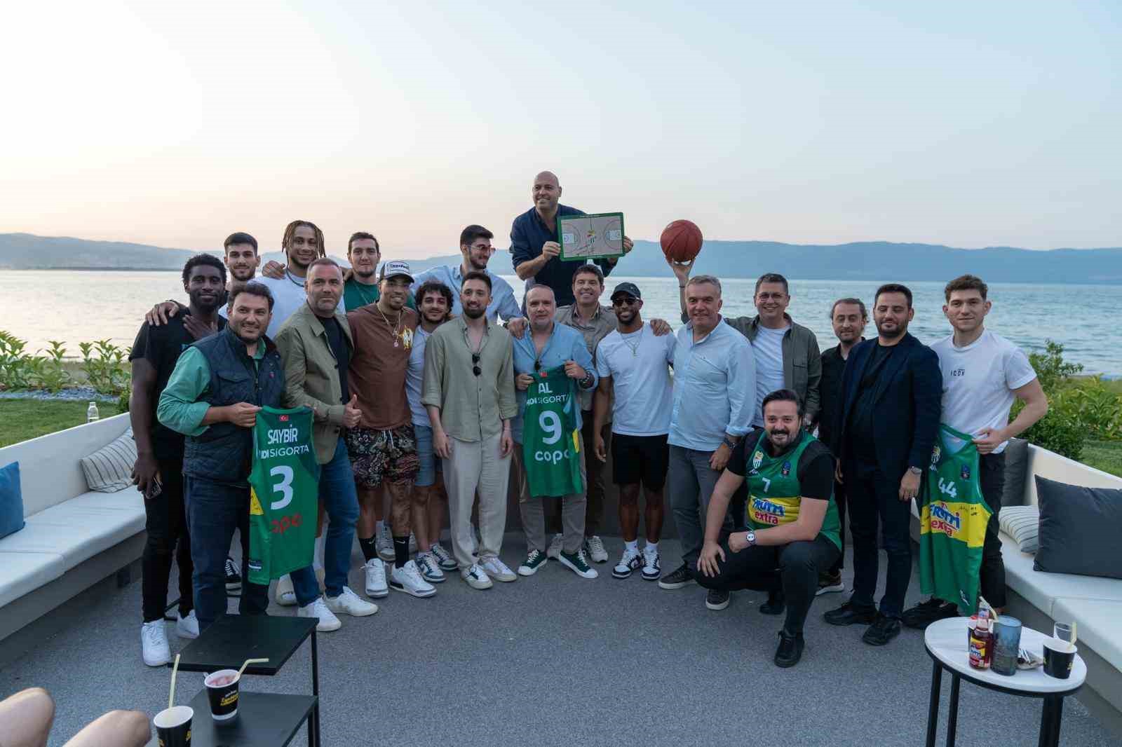 Bursaspor’dan sezon kapanış yemeği