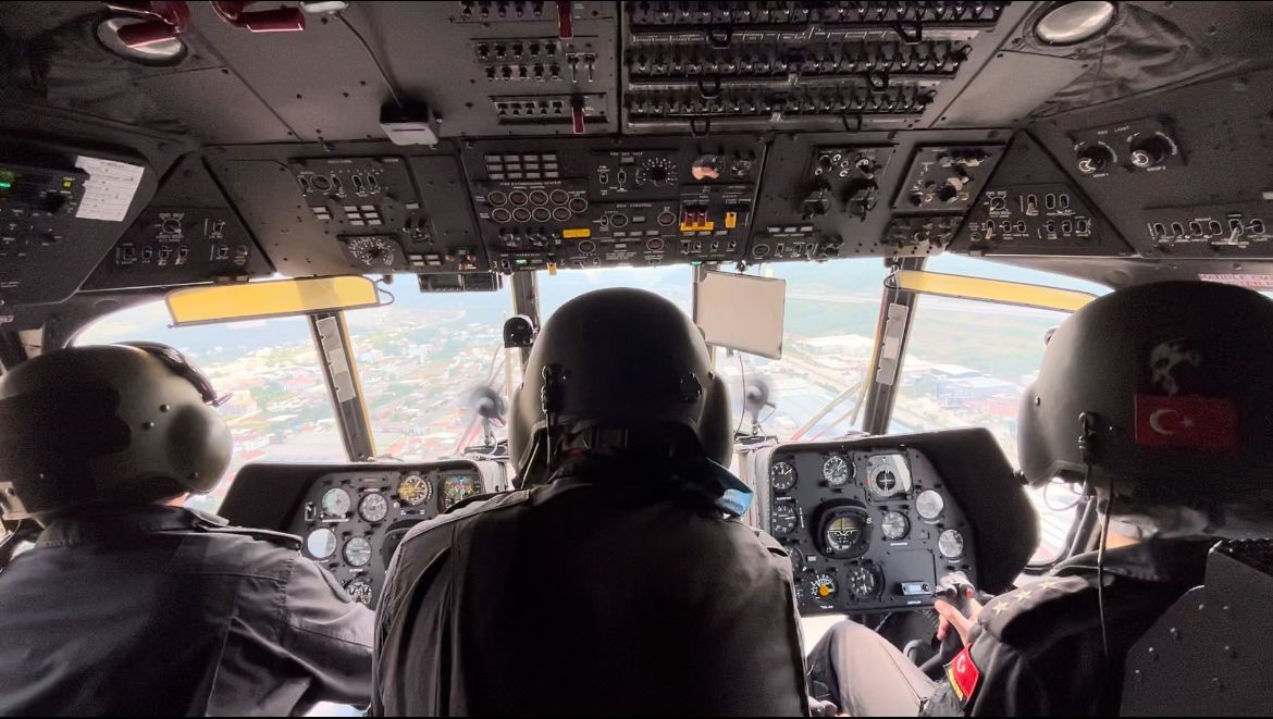 Bayram arifesinde helikopterli denetimle vatandaşların güvenliği sağlanıyor