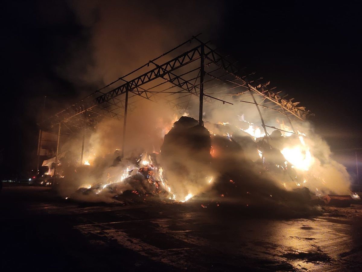 Karacabey’de korkutan çiftlik yangını