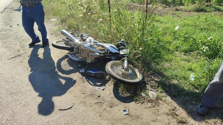 Motosiklet kazasında ağır yaralanan genç hayatını kaybetti