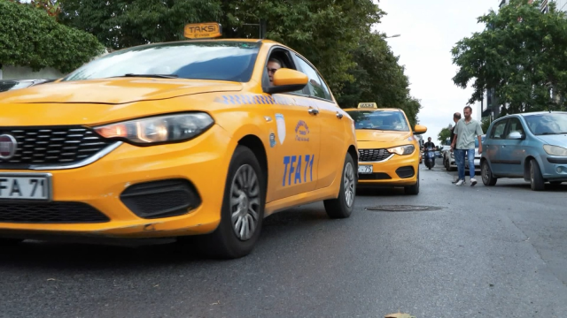 Yüzde 75 zammı beğenmeyecek taksiciler, kendi tarifelerini belirleme kararı aldı