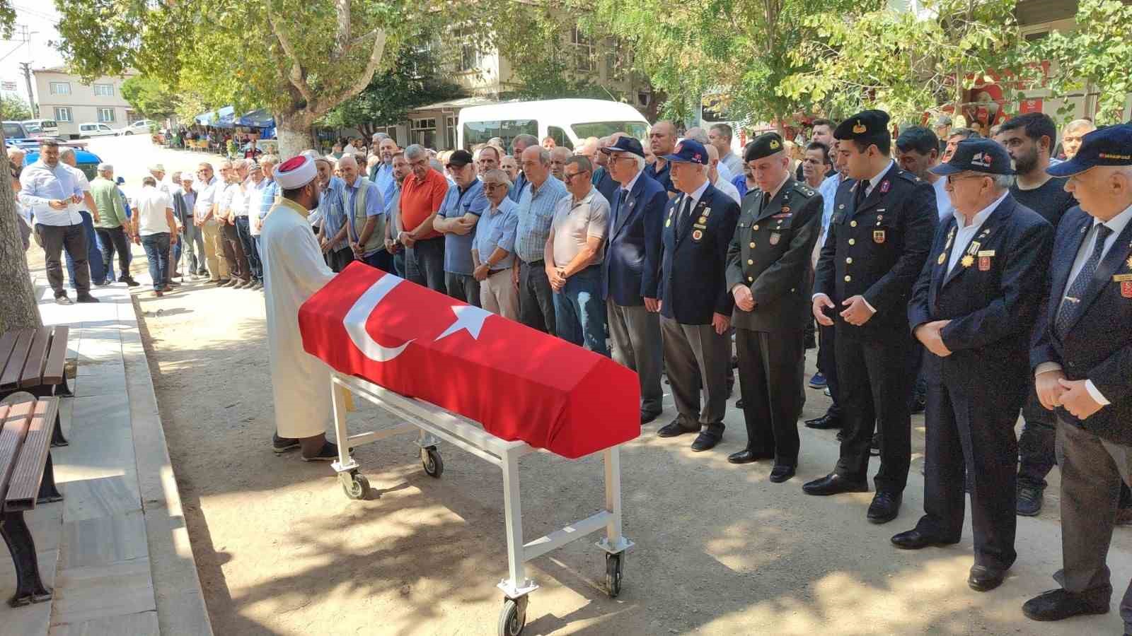 Kıbrıs Gazisi Mustafa Uçak son yolculuğuna uğurlandı
