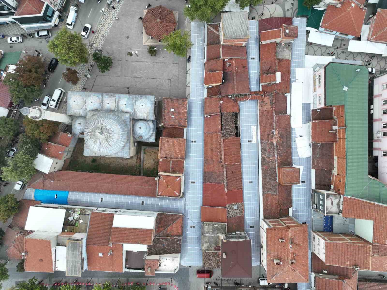 Yenişehir tarihi Balıbey Çarşısı’na estetik çatı