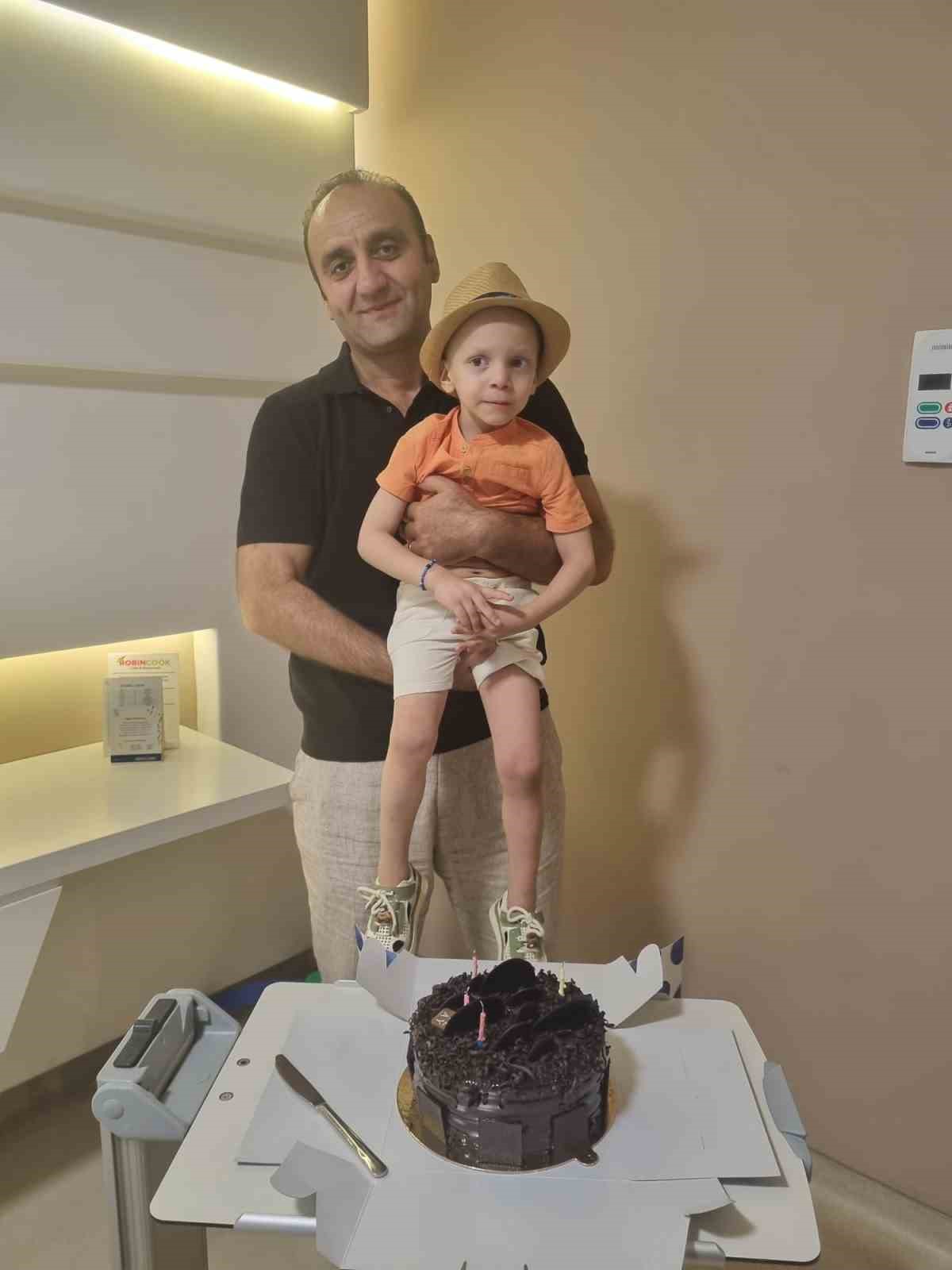 3 yaşındaki çocuk Bursa’da sağlığına kavuştu