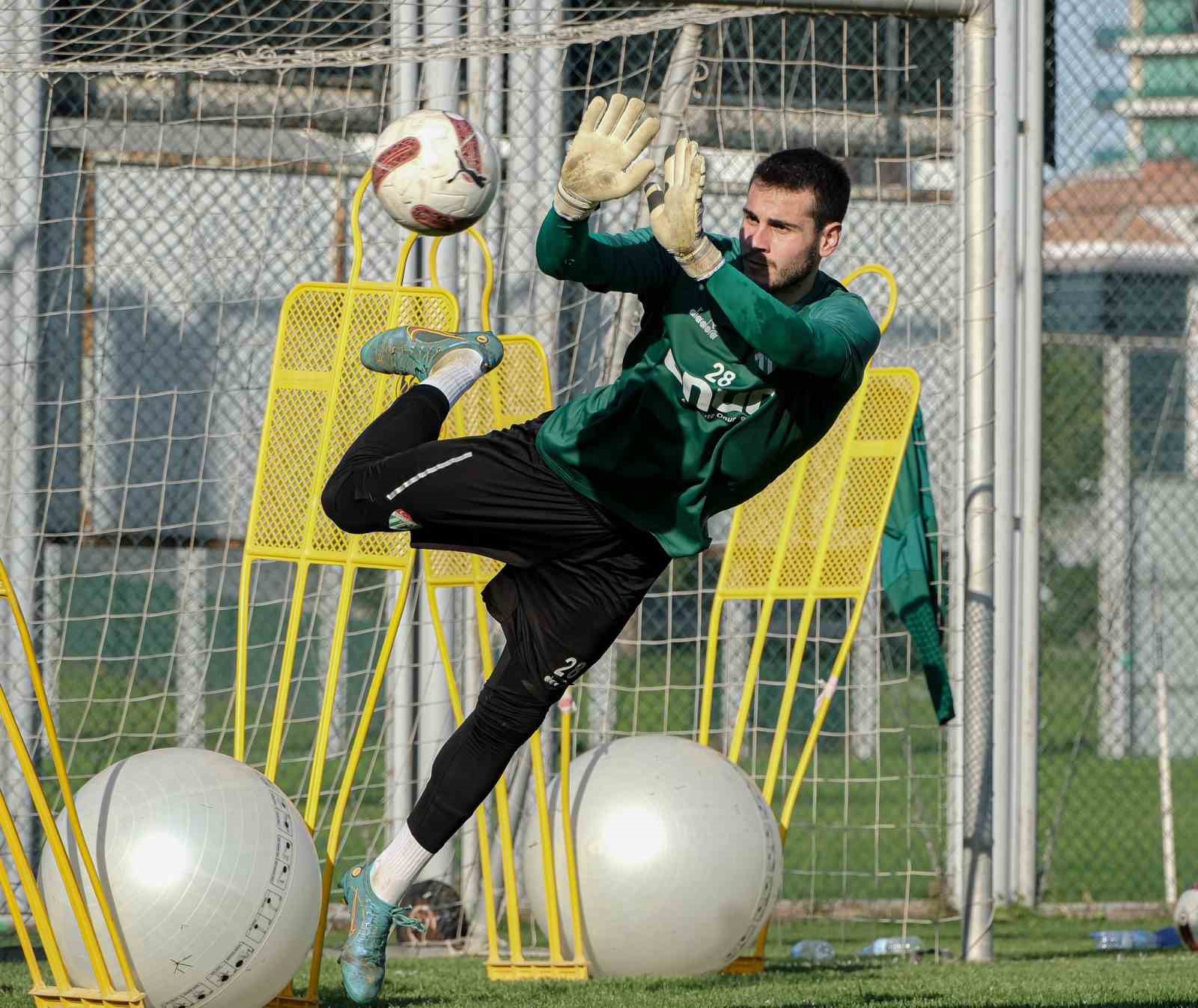 Bursaspor’da, Bucaspor 1928 maçı hazırlıkları sürüyor