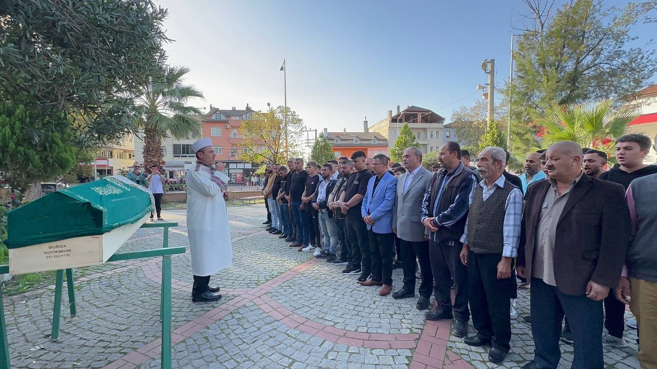 Türkiye gündemine oturan Nevrigül’ün cenazesi defnedildi