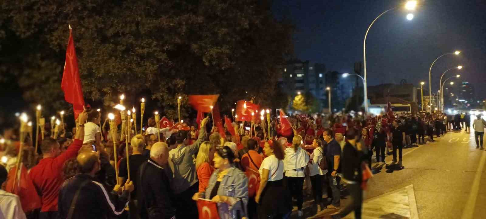 Bursa, Cumhuriyet’in 100’üncü yılı için yürüdü