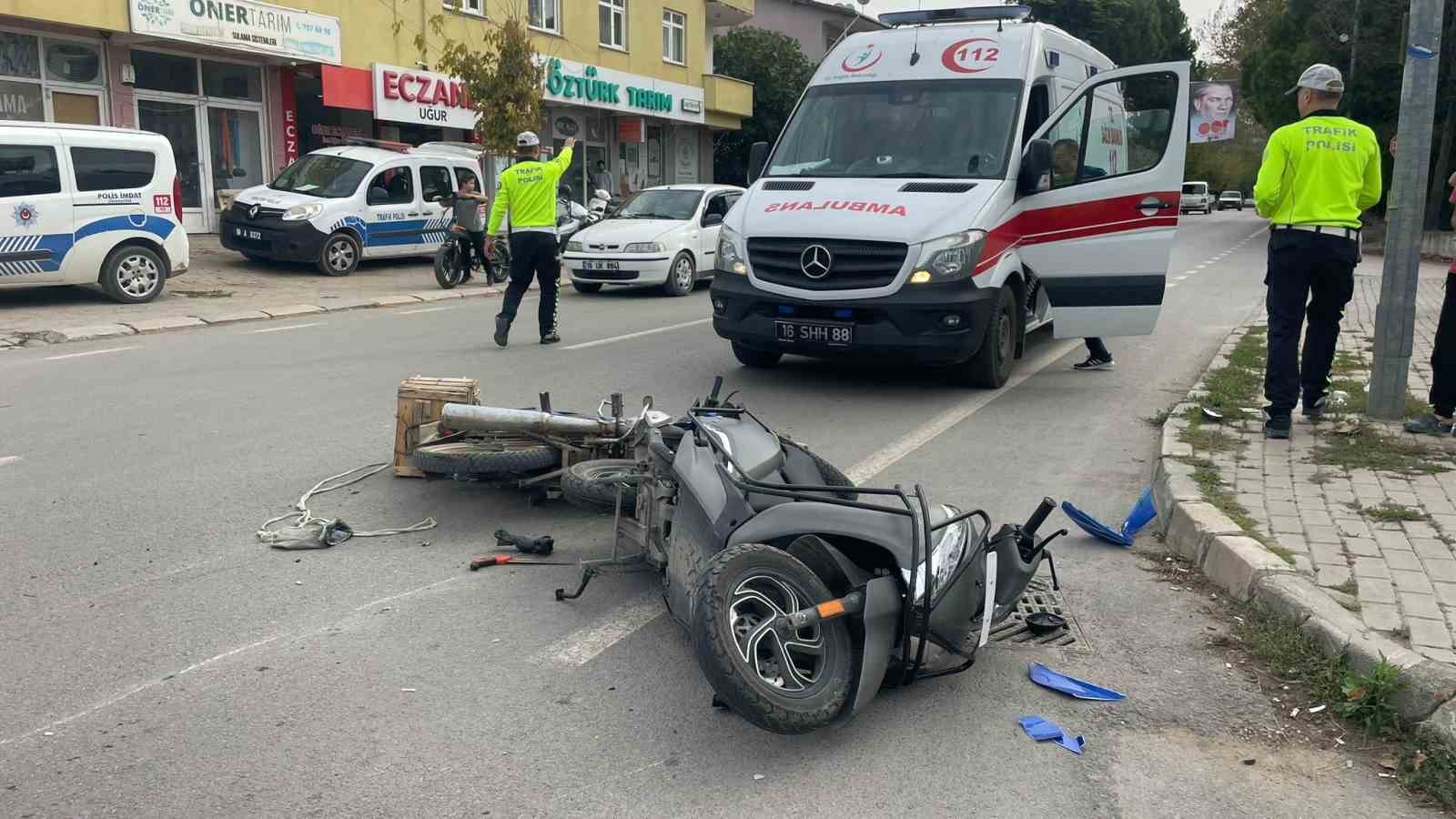Bursa’da 2 motosiklet çarpıştı
