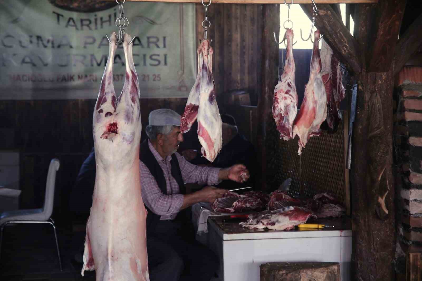 Büyükorhan Marmara’da hayvancılığın merkezi oldu