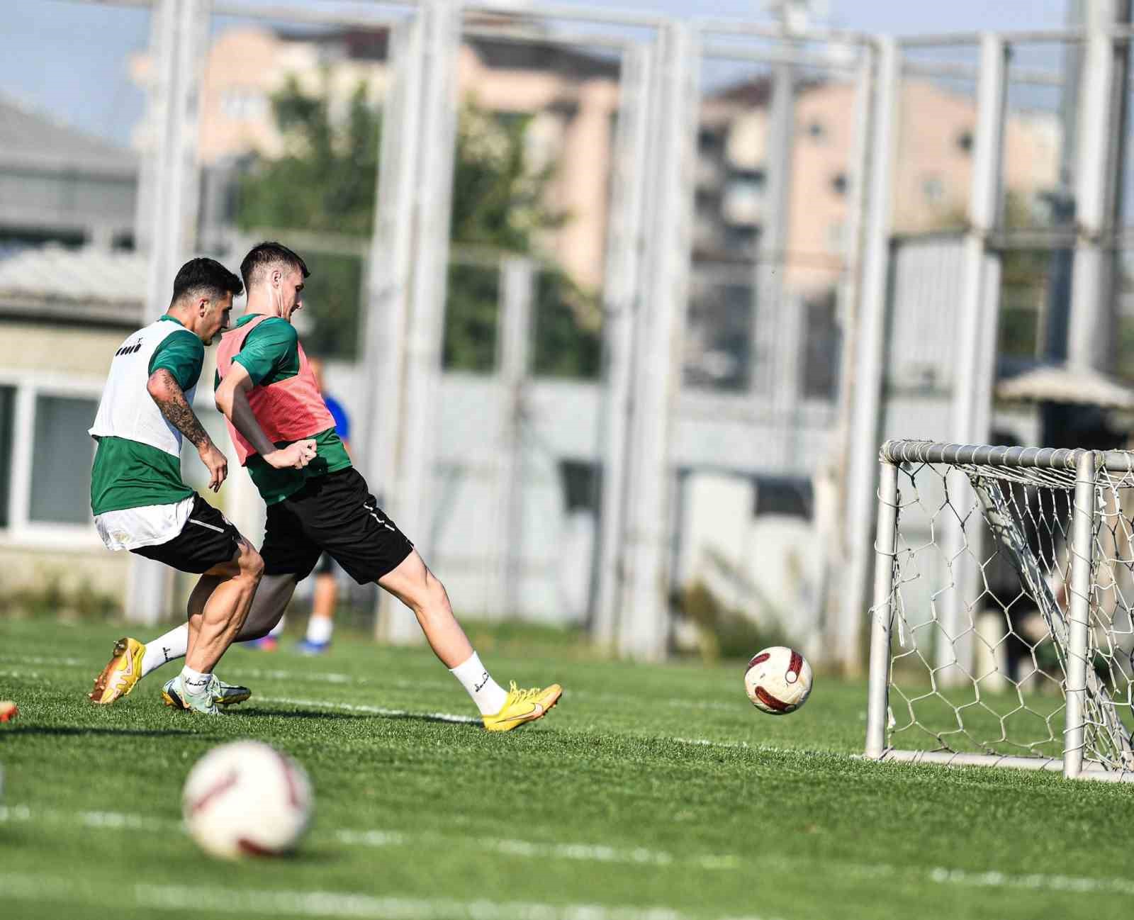 Bursaspor’da, Kırklarelispor maçı hazırlıkları başladı