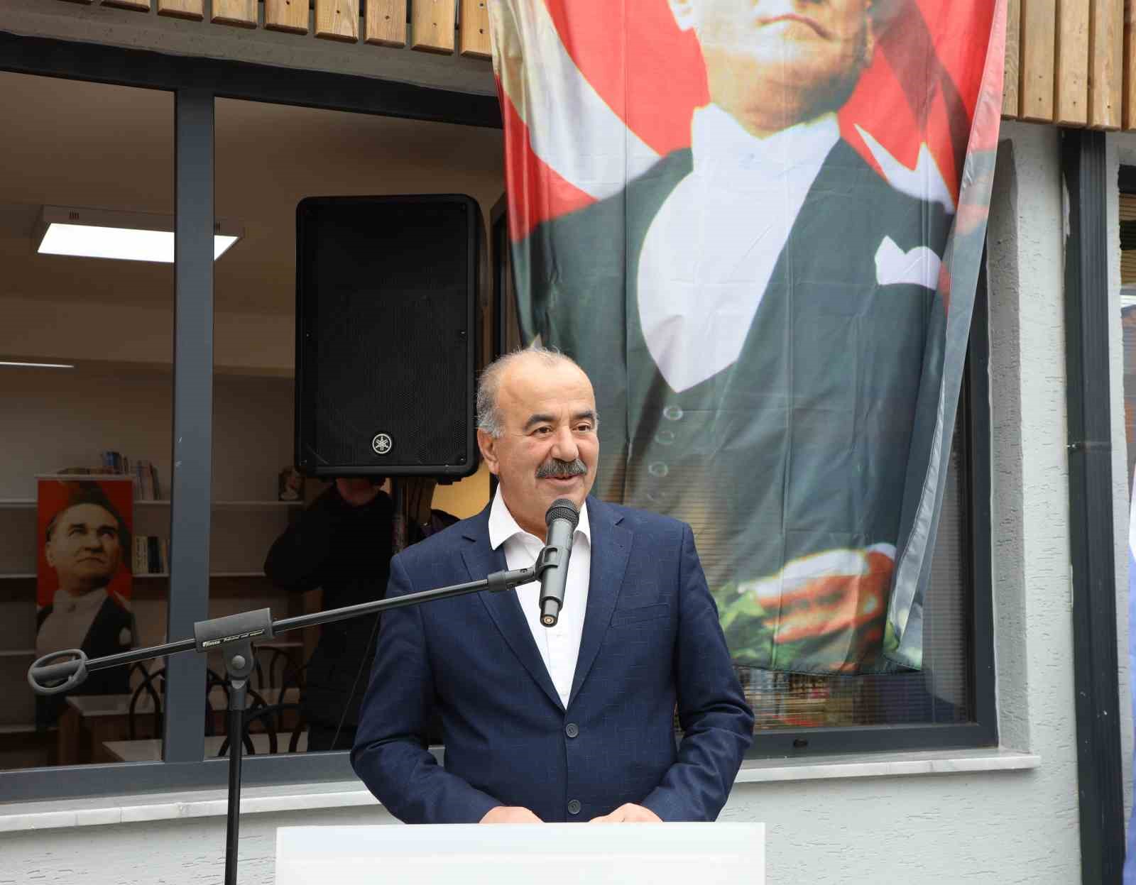Mudanya Cumhuriyet Gençliği Spor ve Kültür Evi açıldı