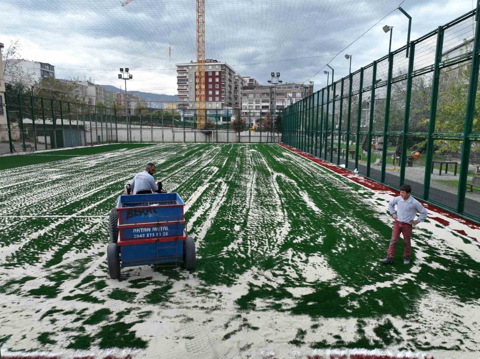Bursa’da saha ve zemin futbola elverişli hale geliyor