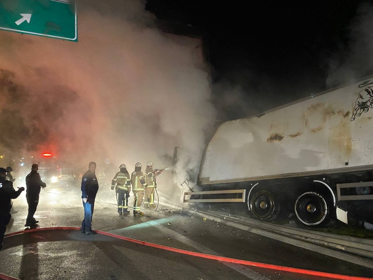 2 kişinin kamyonda yanarak can verdiği kazada sürücü hakkında karar verildi
