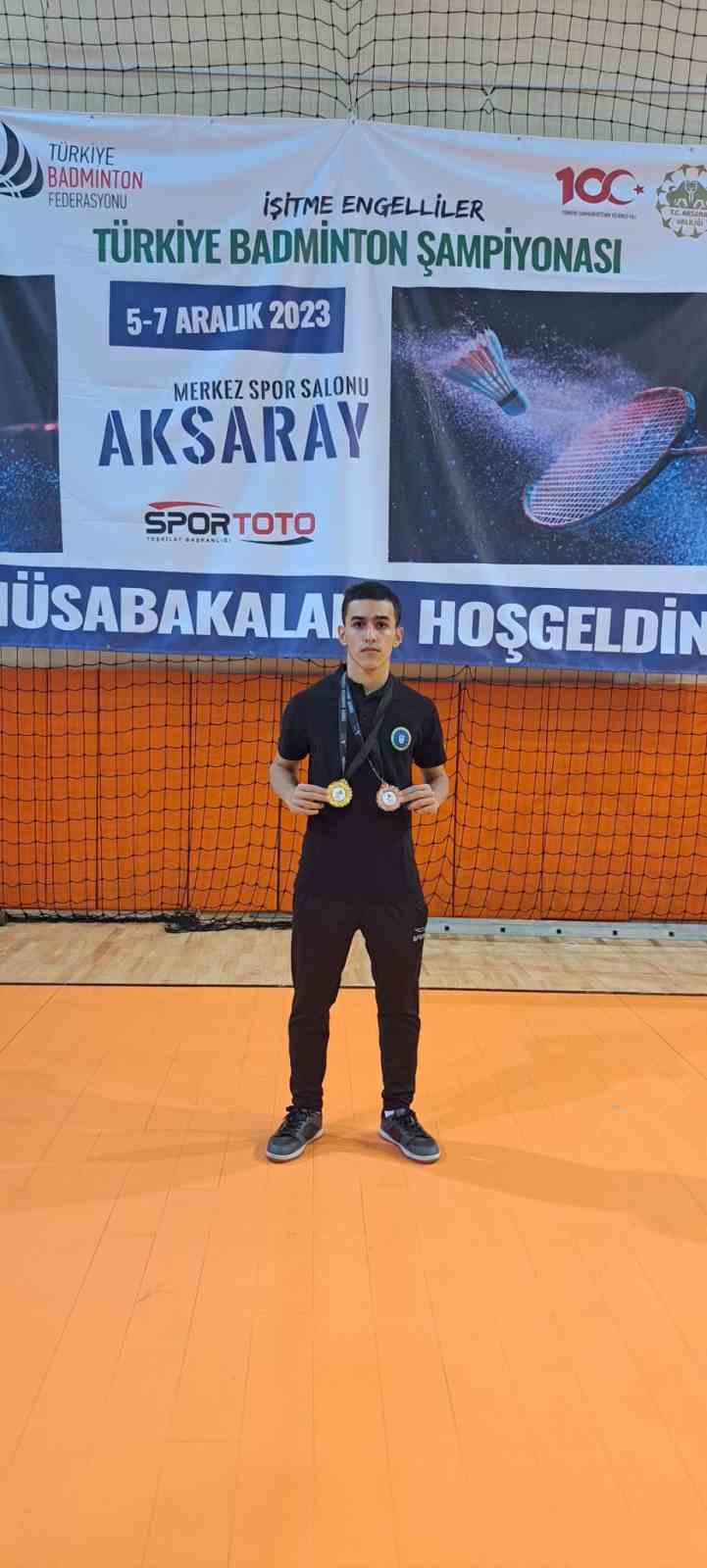 Bursa Büyükşehir Belediyesporlu Mert Nurettin Aydın’dan Türkiye Şampiyonası’nda 2 madalya