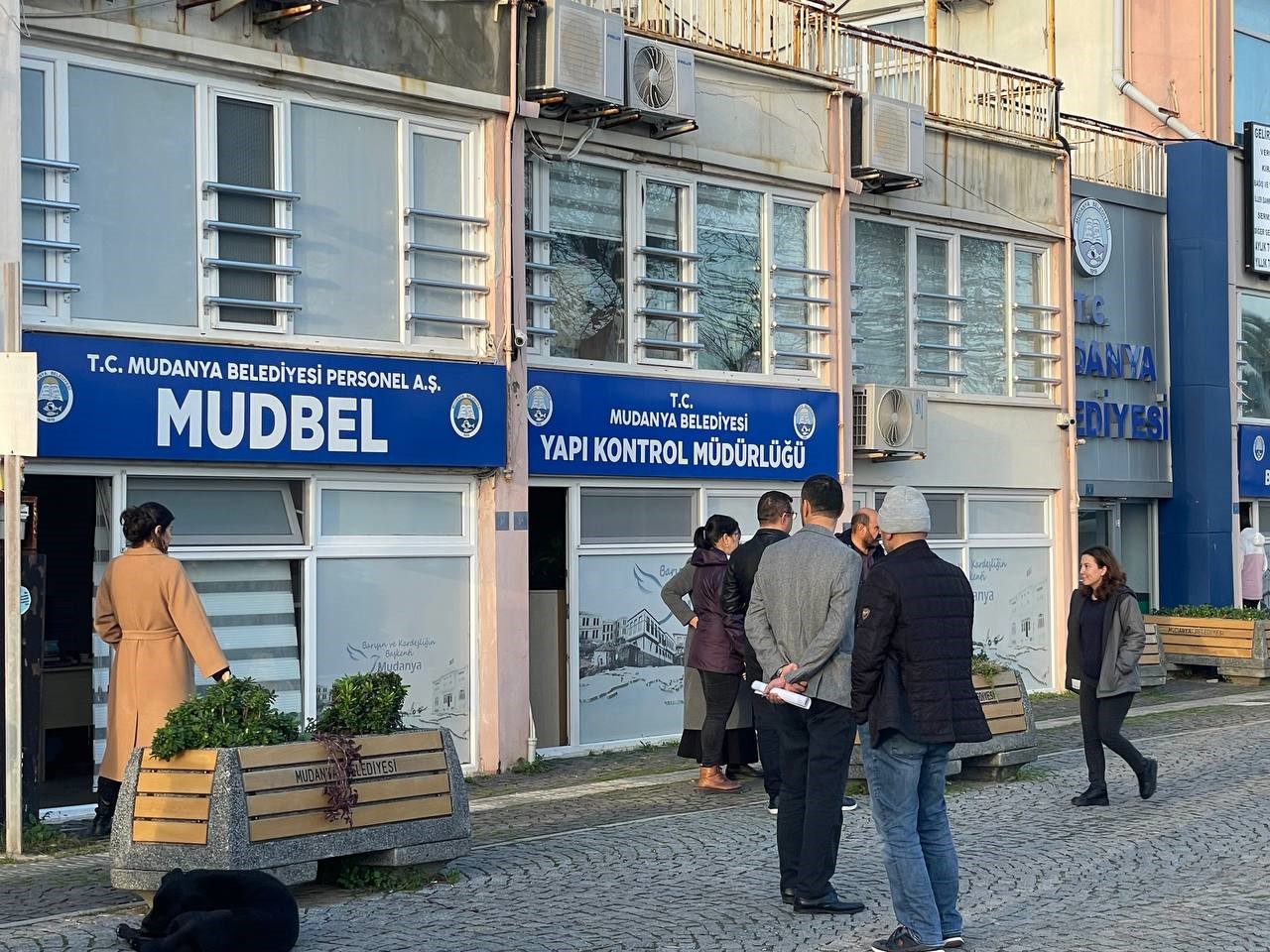 Mudanya Belediye binası tahliye ediliyor