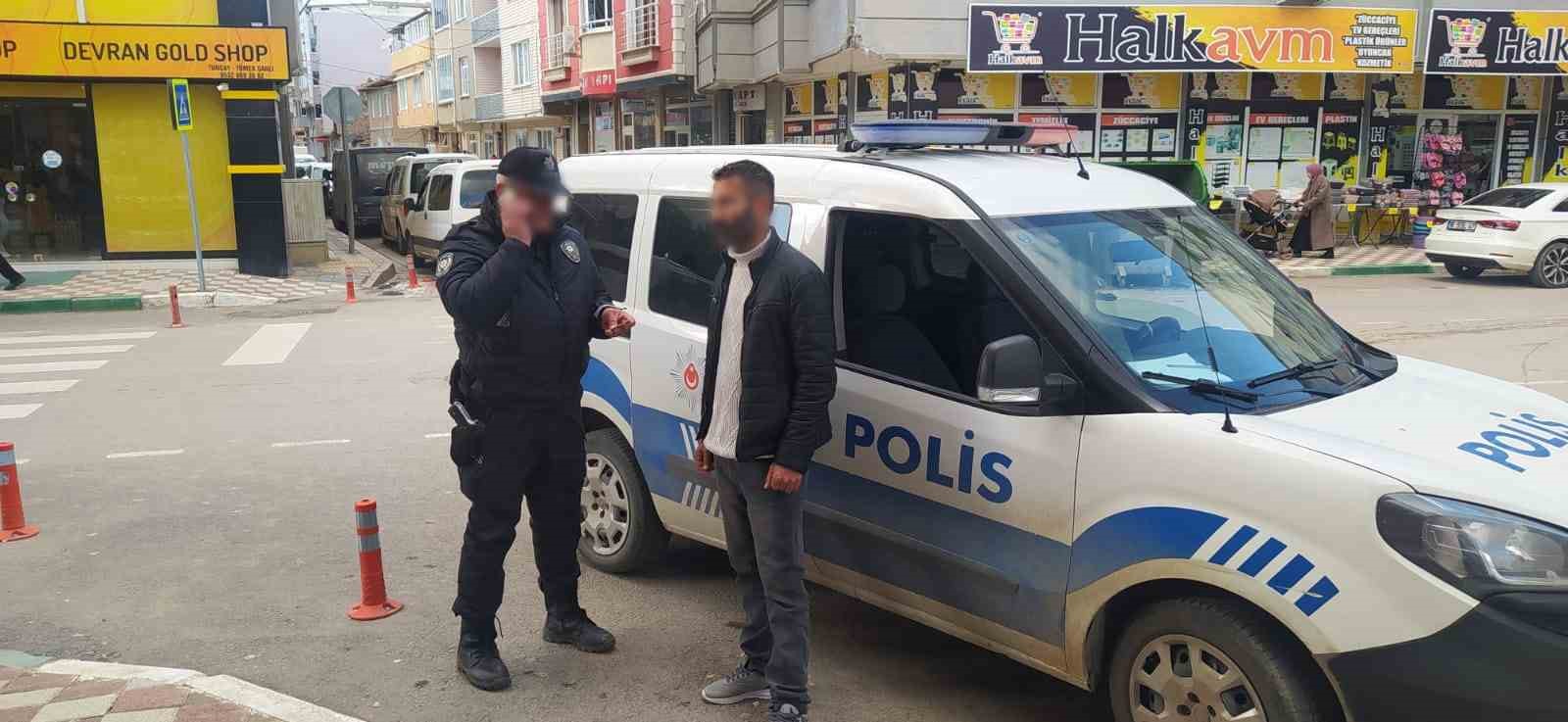 Bursa’da 12 düzensiz göçmen yakalandı