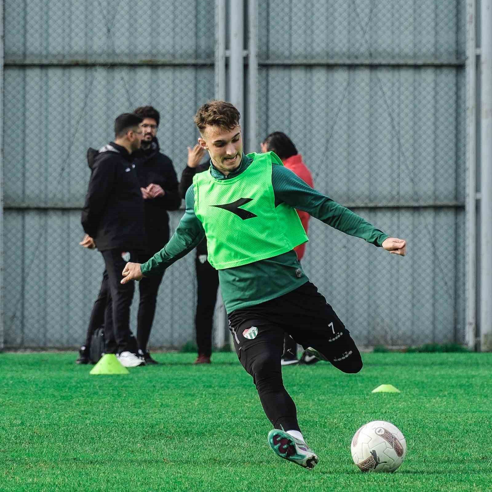Bursaspor’da Diyarbekirspor maçı hazırlıkları başladı