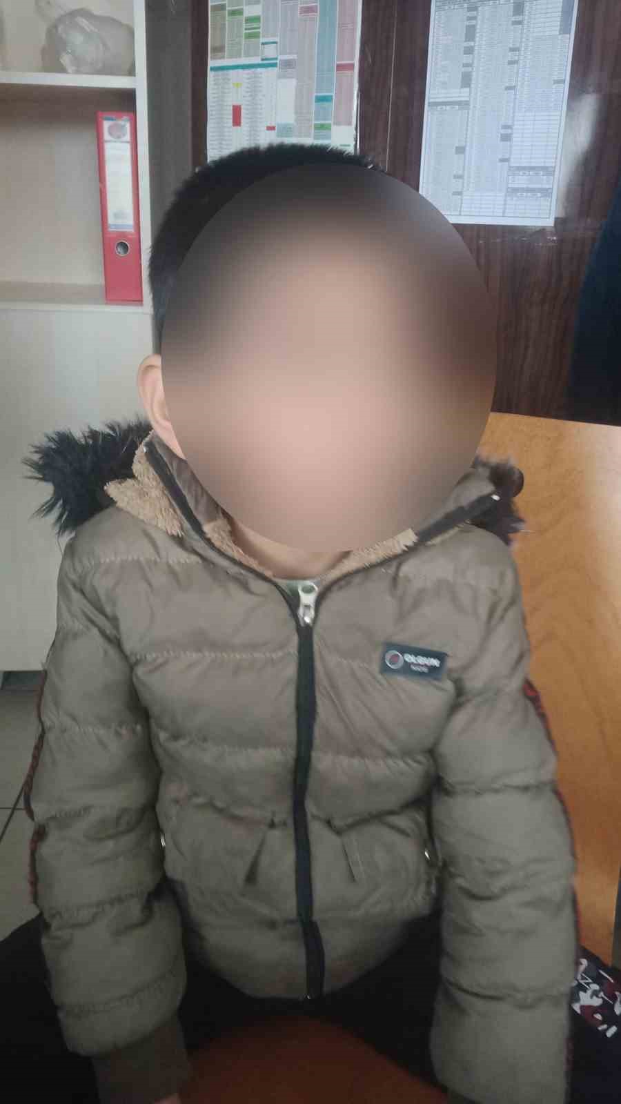 6 yaşındaki torununu belediye otobüsünde unuttu