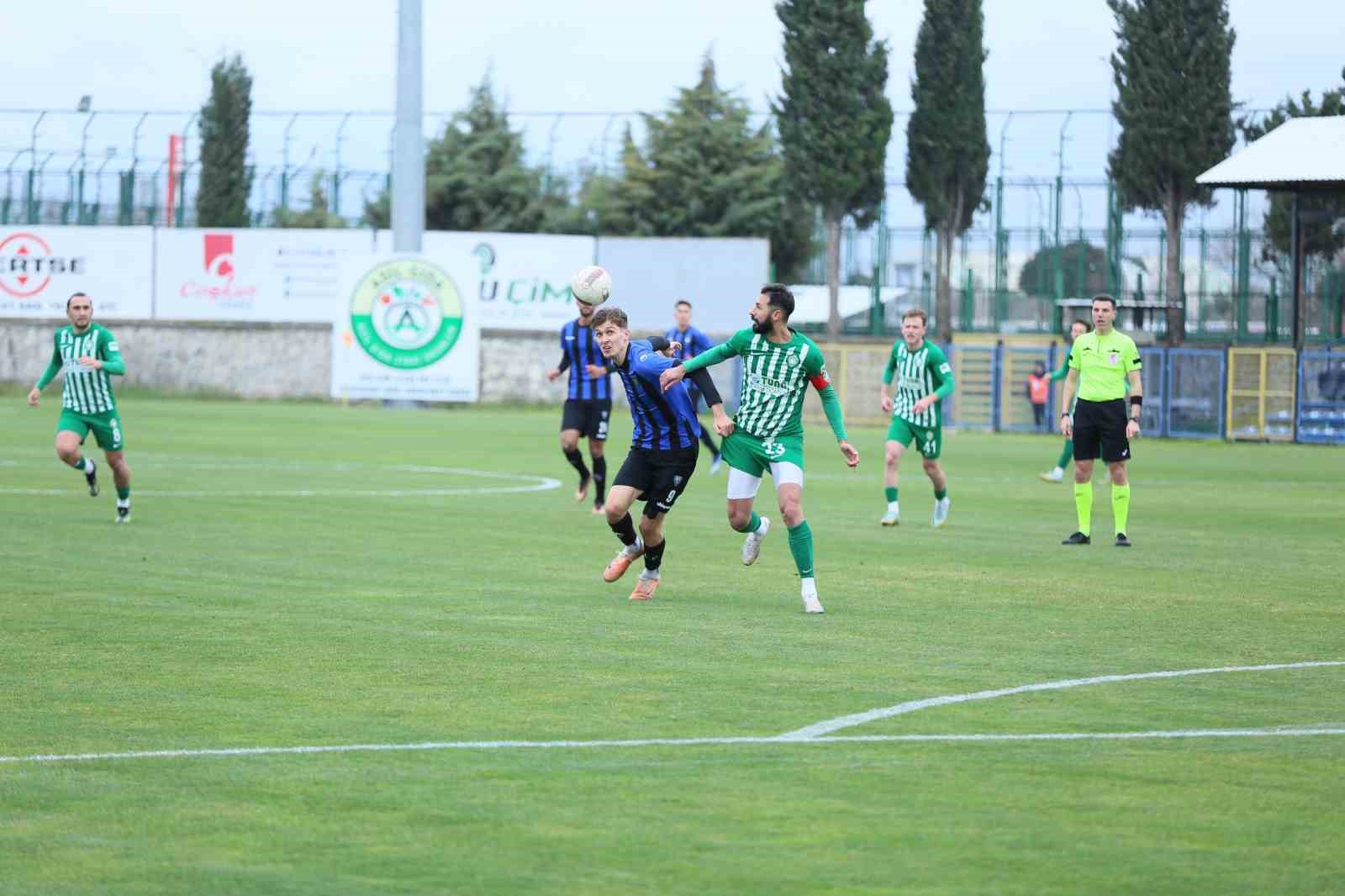 TFF 2. Lig: Karacabey Belediyespor: 0 - Kırklarelispor: 0