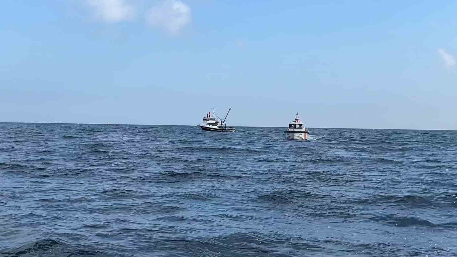 13 balıkçı teknesi arama çalışmalarına destek veriyor