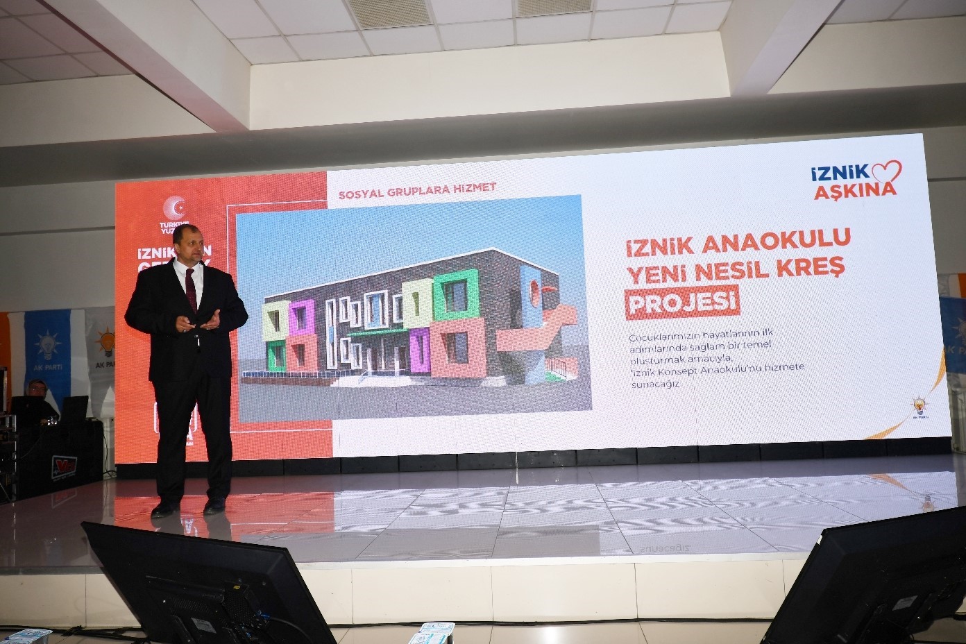 İznik Belediye Başkanı Usta, projelerini tanıttı