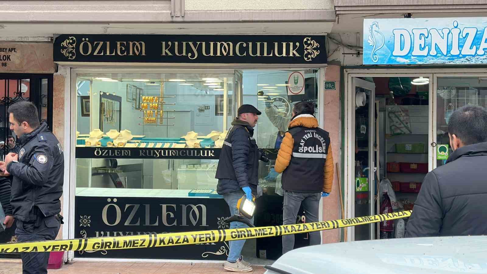 Bursa’da kuyumcu soygunu şüphelileri yakalandı: Soygunu sanal bahis borcu yüzünden yapmışlar