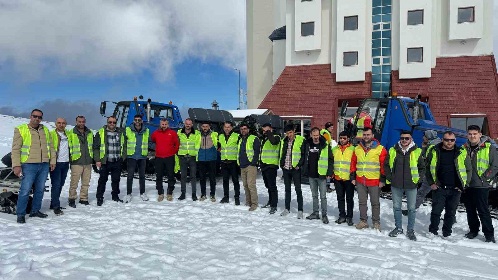 Snowtrack eğitimleri Uludağ’da tamamlandı