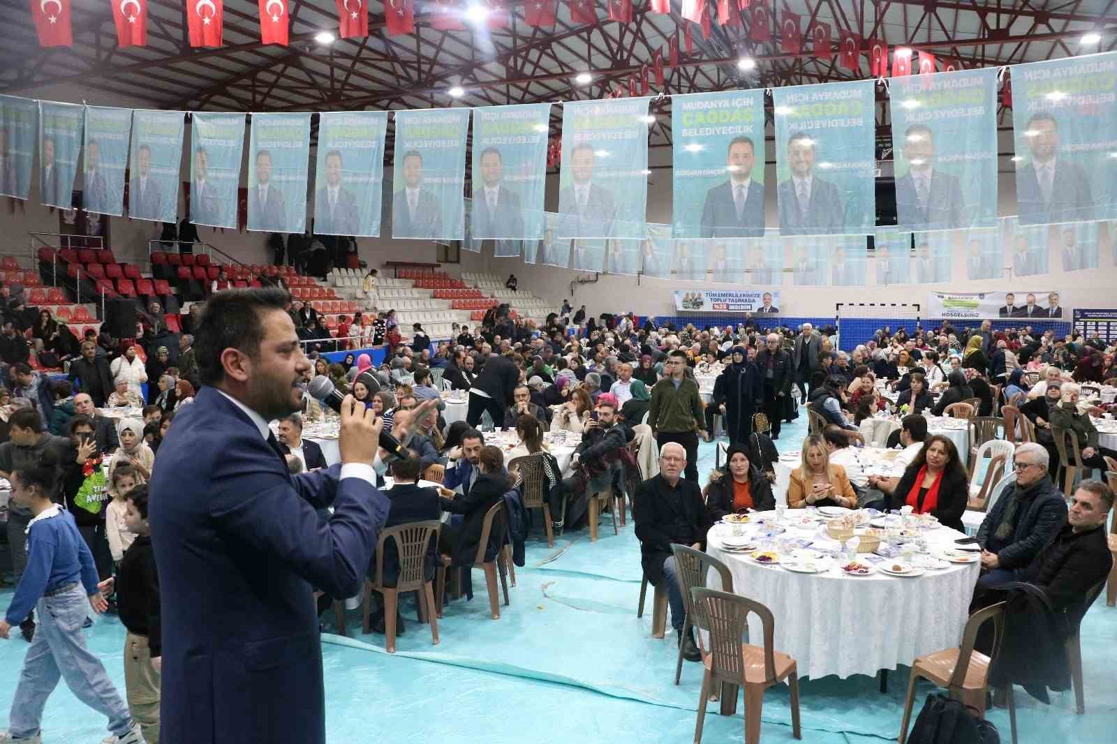 Cumhur İttifakı Mudanya Belediye Başkan adayı Gökhan Dinçer’e sevgi seli