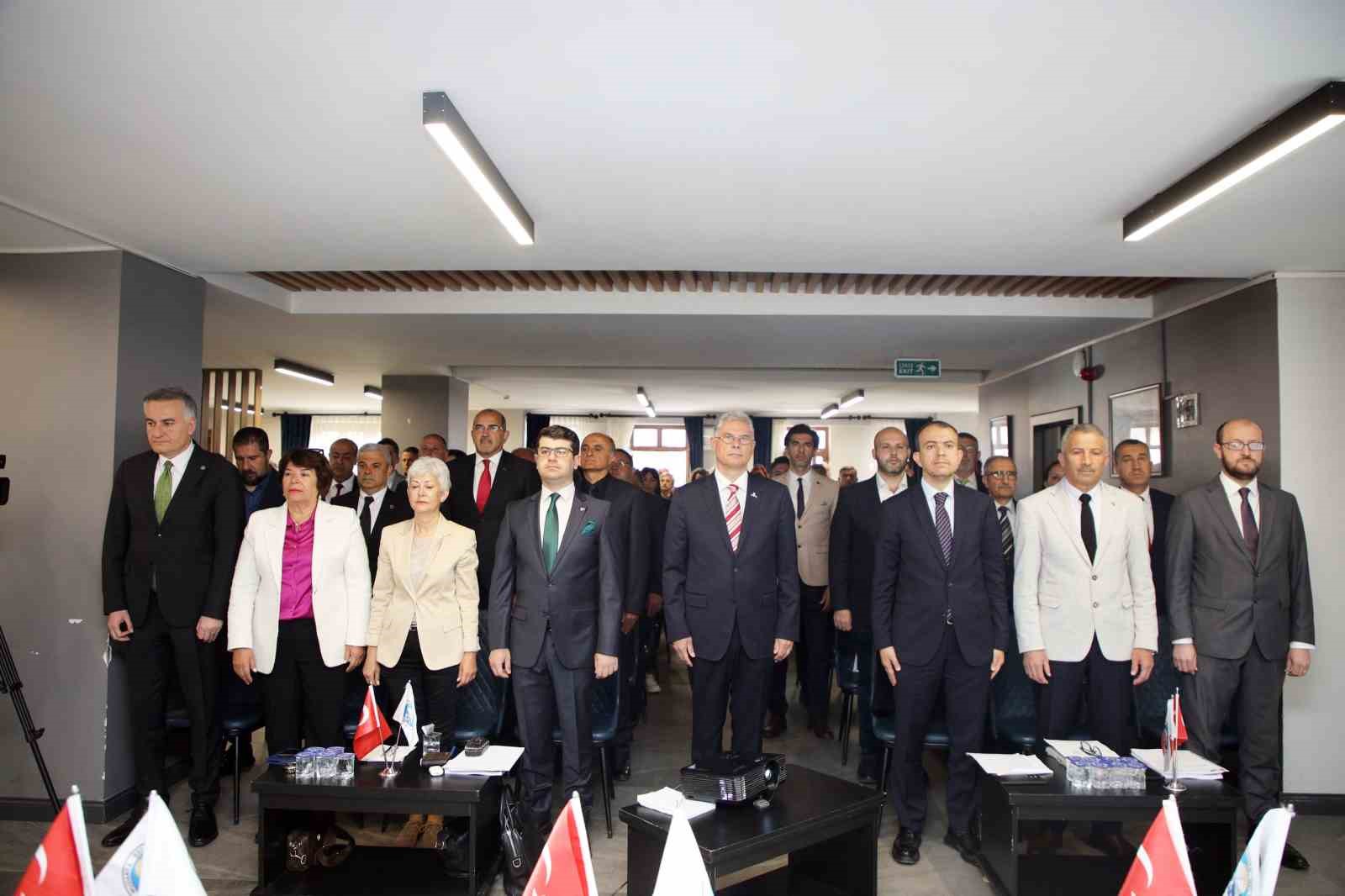 Mudanya Belediye Meclisi yeni dönemin ilk toplantısını yaptı